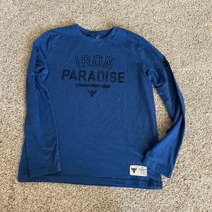 Boys under armor long sleeve top